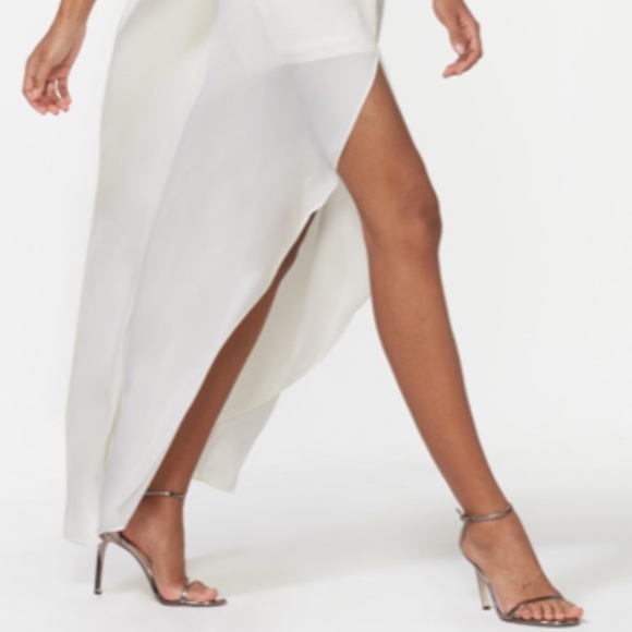 Halston Mock Neck Gown - Picture 5 of 5